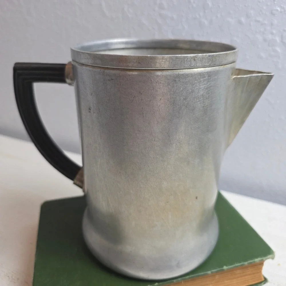 Wear-Ever vintage aluminum